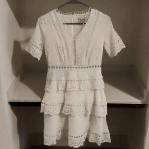 Sunday Mi Amor white dress size small